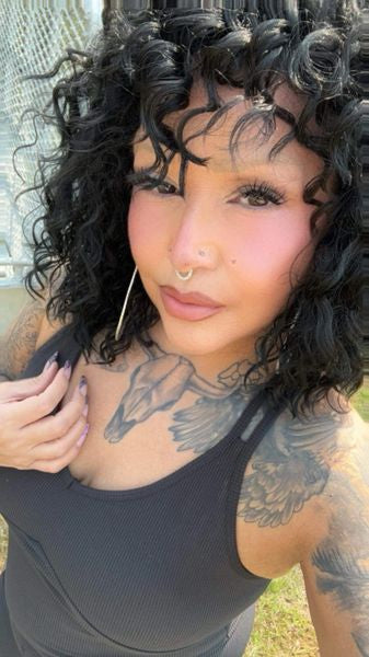 Layla Solid Black Synthetic Wig